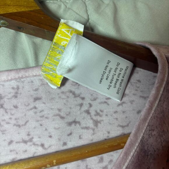 Alessa W. Collection Pink Top Women's Size 14 Script Polyester Blend - Picture 7 of 8